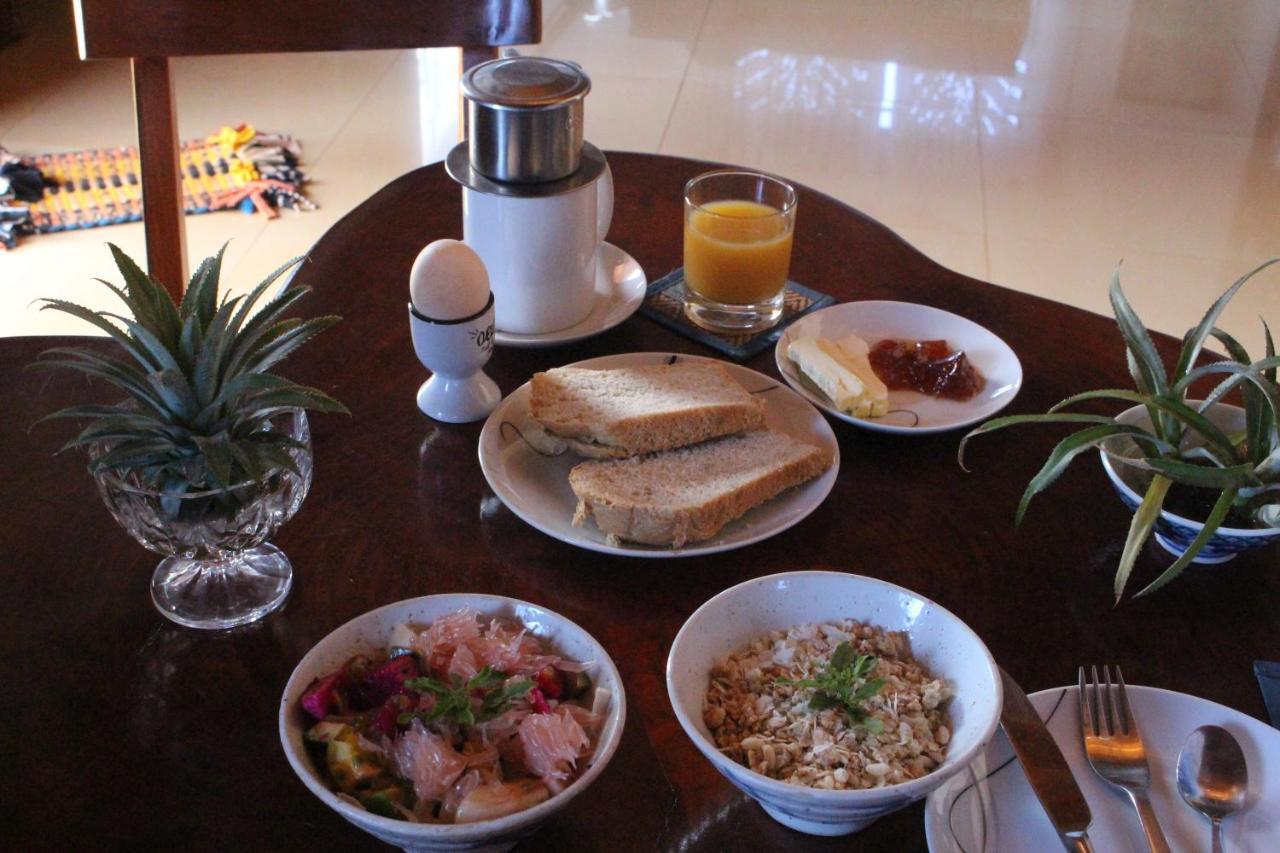 Terre De Lumiere Bed and Breakfast Senmonorom Buitenkant foto