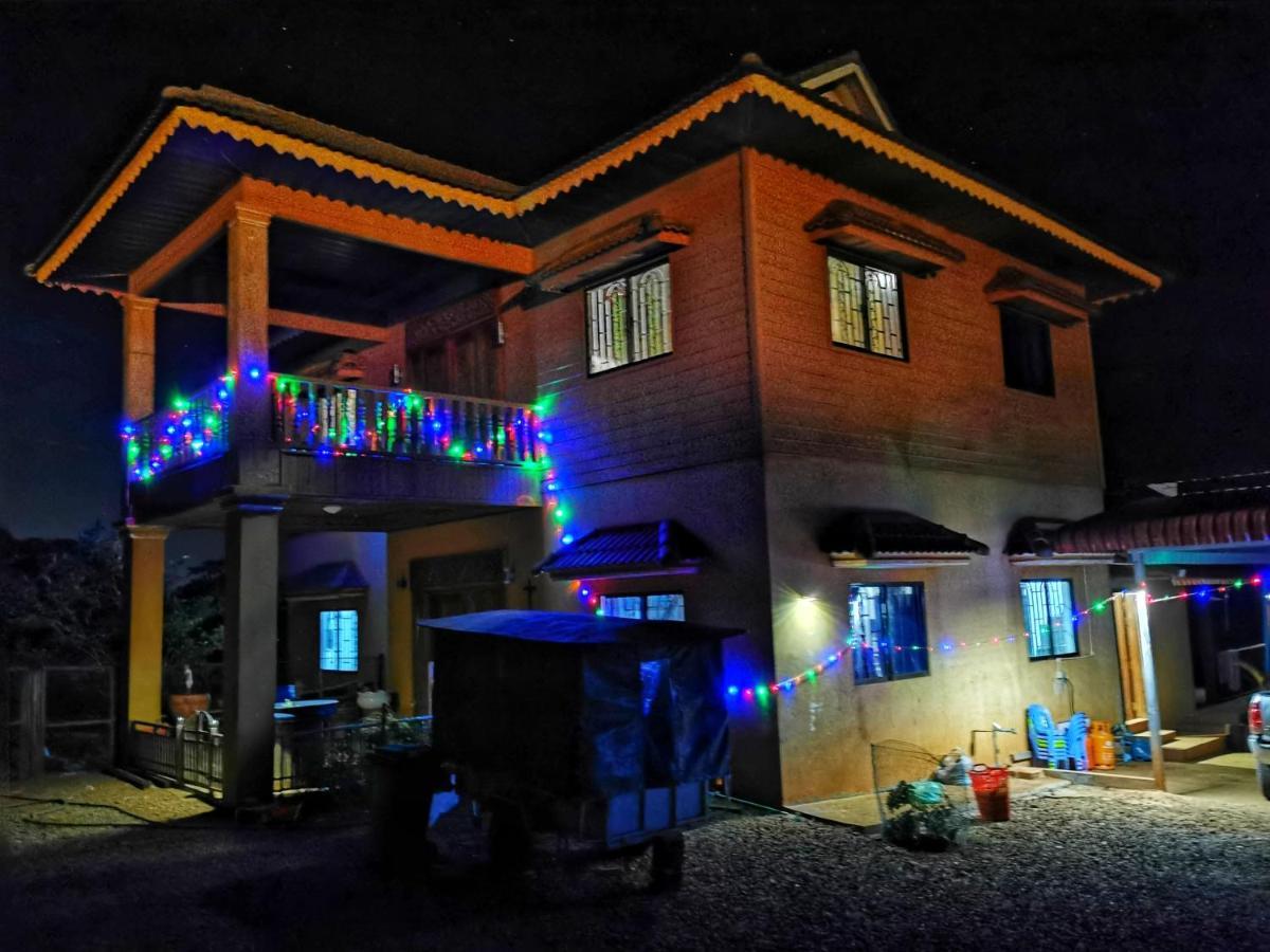 Terre De Lumiere Bed and Breakfast Senmonorom Buitenkant foto